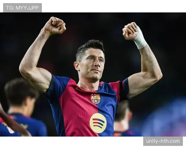 巴萨防线告急，新赛季战略调整迫在眉睫