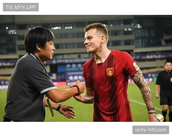 金玟哉引领全北现代夺冠，状态回暖再创辉煌时刻